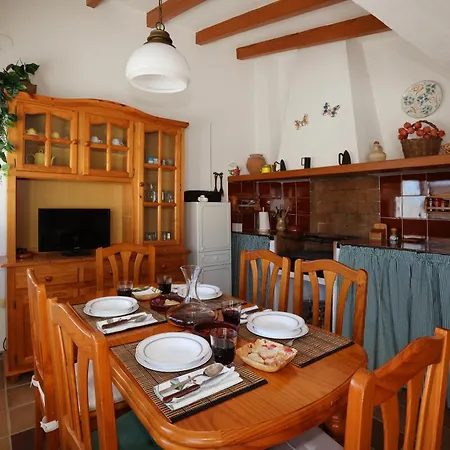 Casa Señorial -casa Completa 5 O Separada En Dos Independientes De 2 Y 3 Habitaciones- Benissa